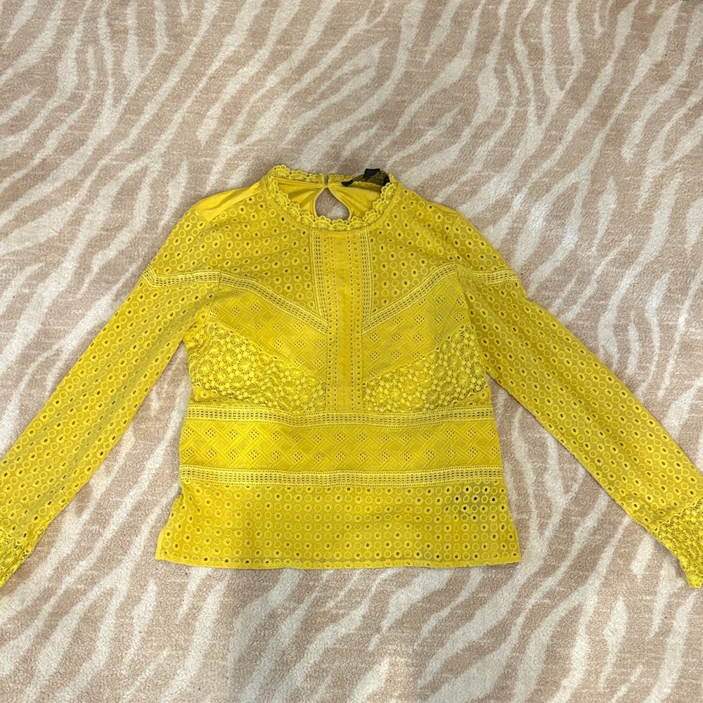 Chic Yellow Lace Blouse with Keyhole Detail